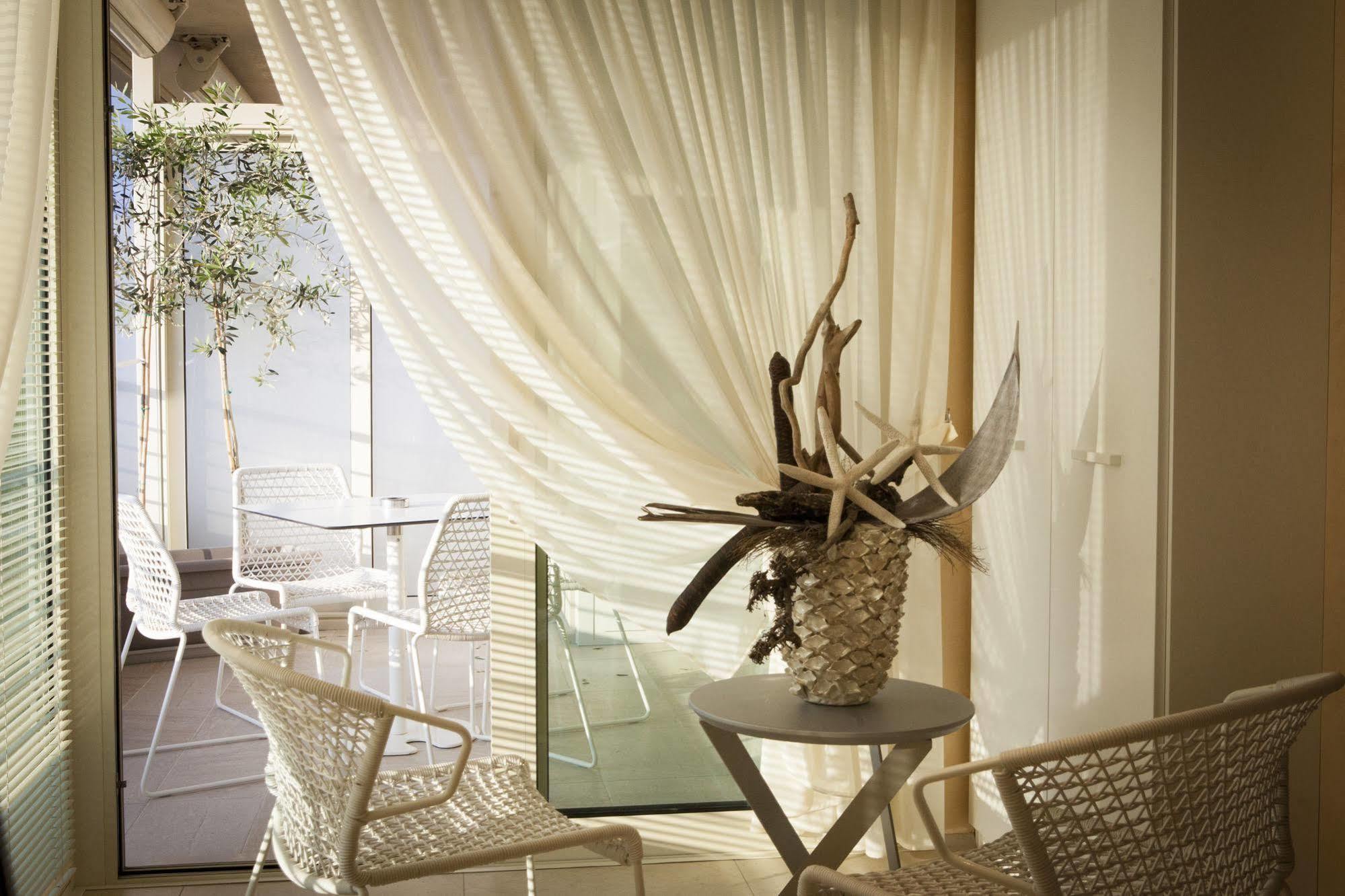 Suite & Spa Mirabel Градо Экстерьер фото